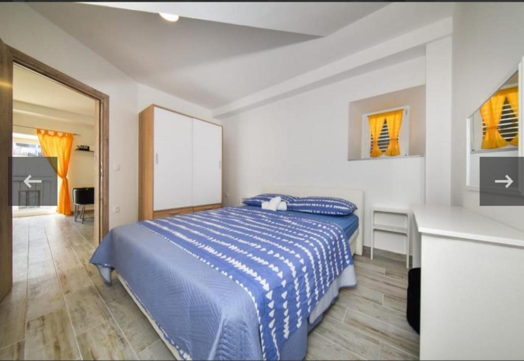 Ferienwohnung Kuca Za Odmor Megi Posedarje Exterior foto